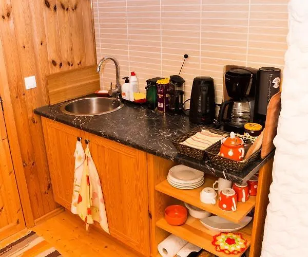 Mere Kodumajutus 別荘 Kärdla